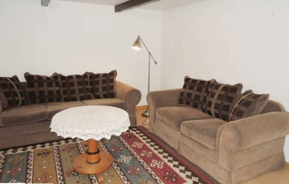 One-Bedroom Apartment Laholm 05